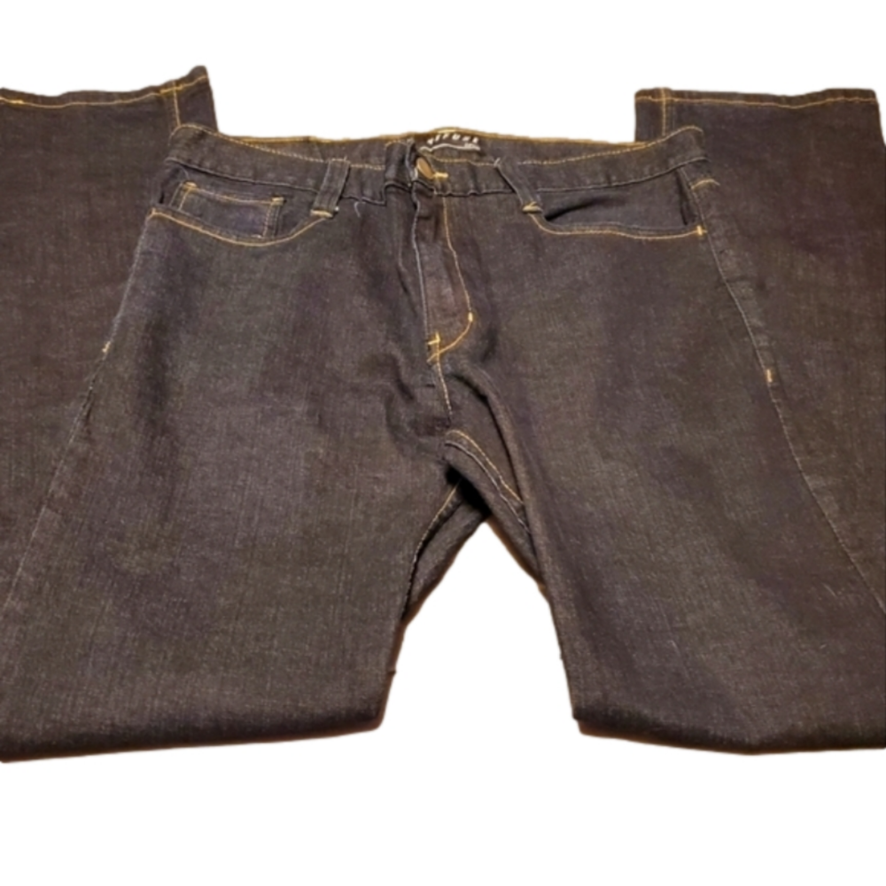Mens Refuse Jeans Size 38